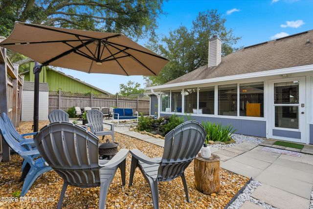 8961 COUNTRY BEND Circle S, Jacksonville, FL 32244