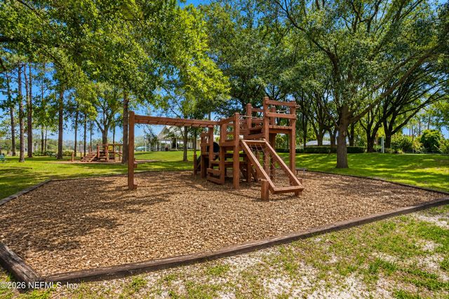 8961 COUNTRY BEND Circle S, Jacksonville, FL 32244