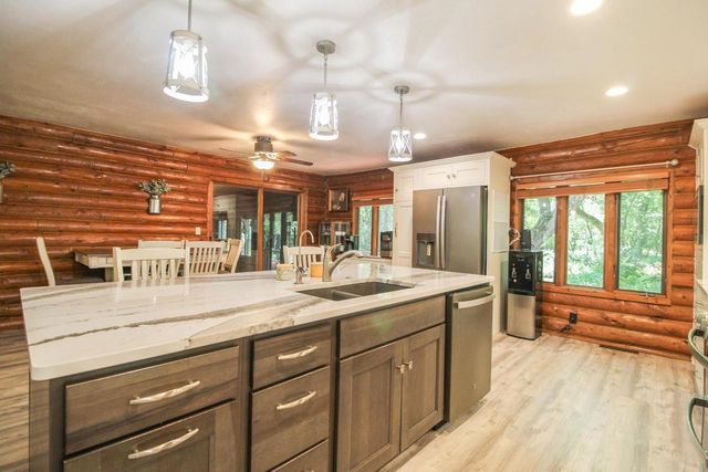 N3301 Asje Road, Cambridge, WI 53523