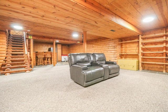 N3301 Asje Road, Cambridge, WI 53523