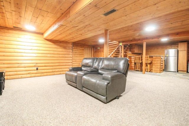 N3301 Asje Road, Cambridge, WI 53523