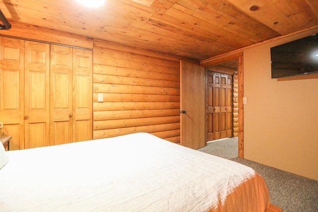 N3301 Asje Road, Cambridge, WI 53523