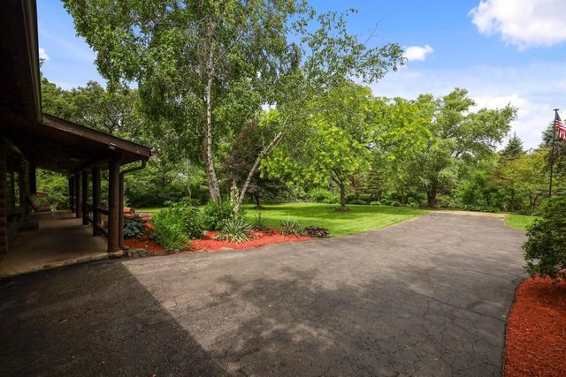 N3301 Asje Road, Cambridge, WI 53523