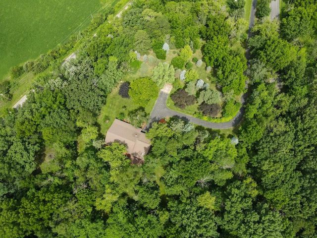 N3301 Asje Road, Cambridge, WI 53523