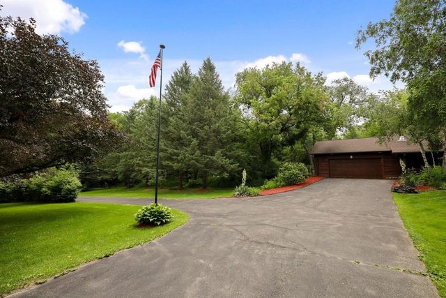 N3301 Asje Road, Cambridge, WI 53523
