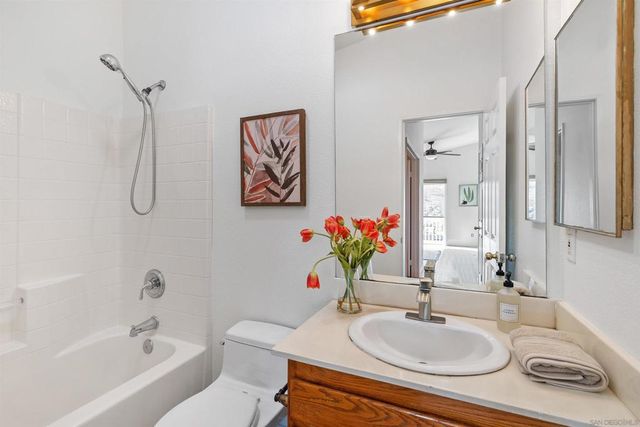 9118 Sesi Ln, Lakeside, CA 92040