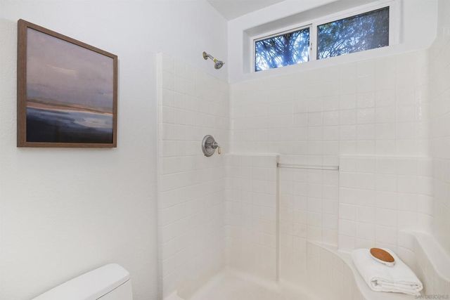 9118 Sesi Ln, Lakeside, CA 92040