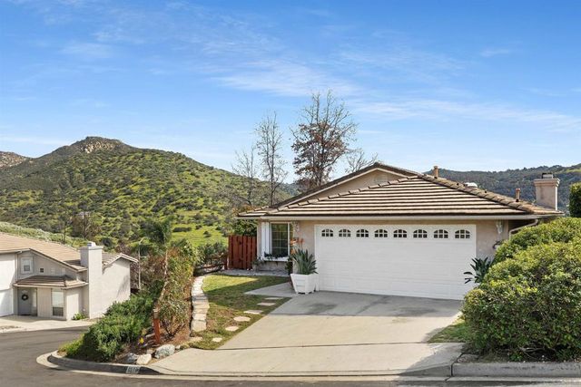 9118 Sesi Ln, Lakeside, CA 92040