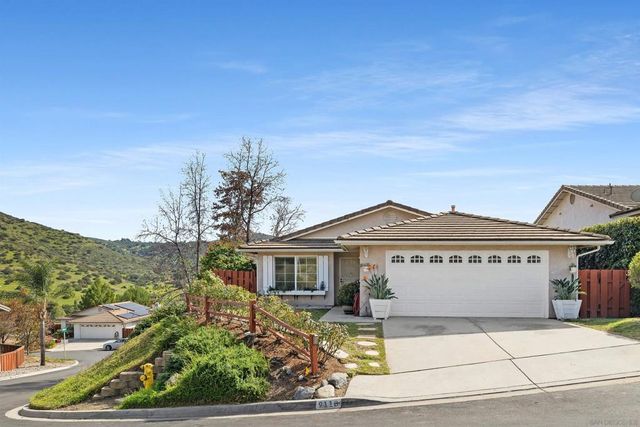 9118 Sesi Ln, Lakeside, CA 92040