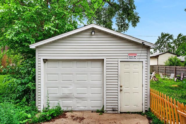 4765 N 48th STREET, Milwaukee, WI 53218