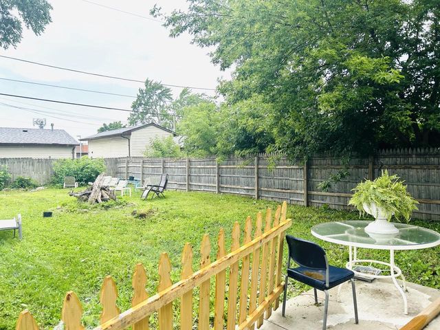 4765 N 48th STREET, Milwaukee, WI 53218