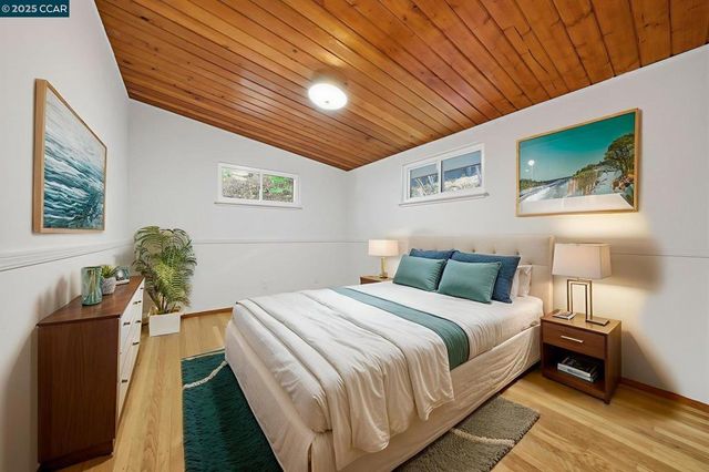 5584 Circle Dr, El Sobrante, CA 94803