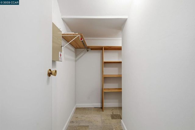 5584 Circle Dr, El Sobrante, CA 94803