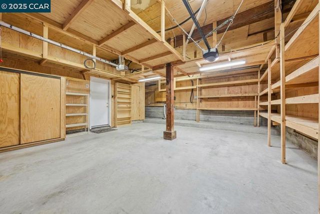 5584 Circle Dr, El Sobrante, CA 94803