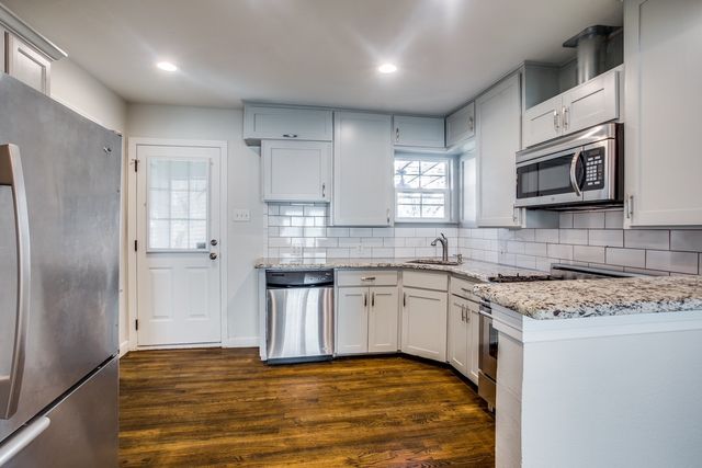 3147 Hedgerow Drive, Dallas, TX 75235