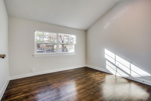 3147 Hedgerow Drive, Dallas, TX 75235