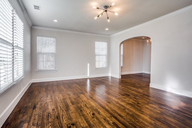 3147 Hedgerow Drive, Dallas, TX 75235