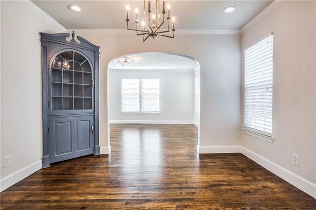 3147 Hedgerow Drive, Dallas, TX 75235