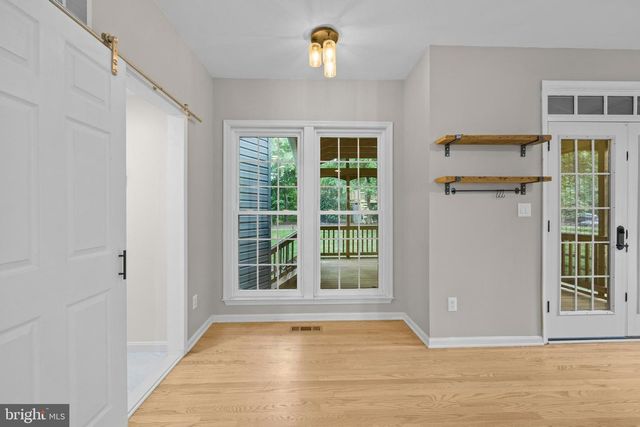 20712 PARKSIDE CIR, Sterling, VA 20165