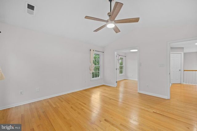 20712 PARKSIDE CIR, Sterling, VA 20165