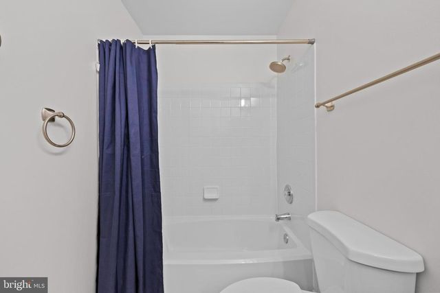 20712 PARKSIDE CIR, Sterling, VA 20165