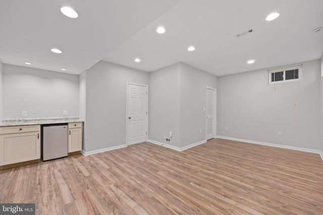 20712 PARKSIDE CIR, Sterling, VA 20165