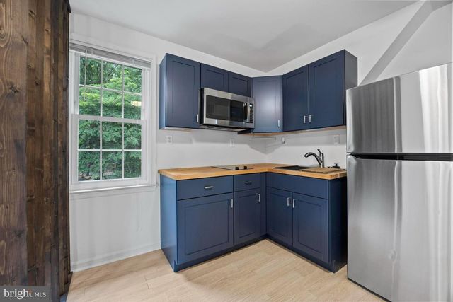 20712 PARKSIDE CIR, Sterling, VA 20165