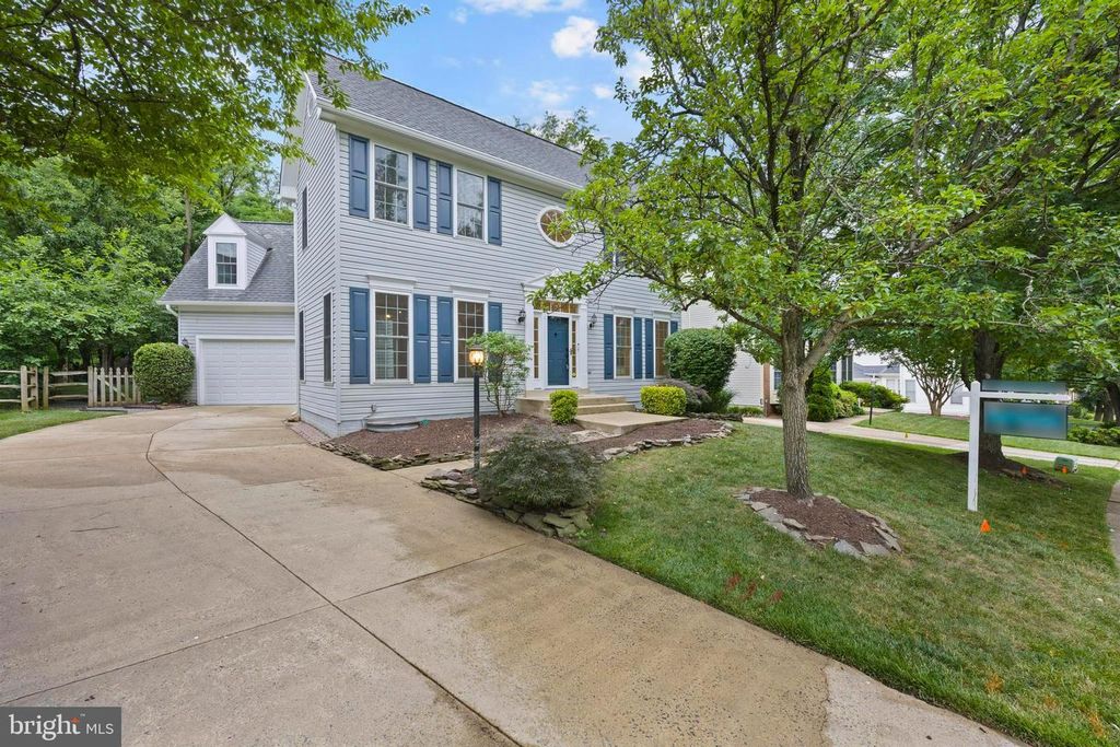20712 PARKSIDE CIR, Sterling, VA 20165