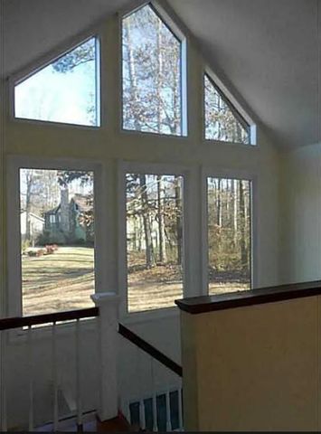 2250 Sims Drive NE, Marietta, GA 30066