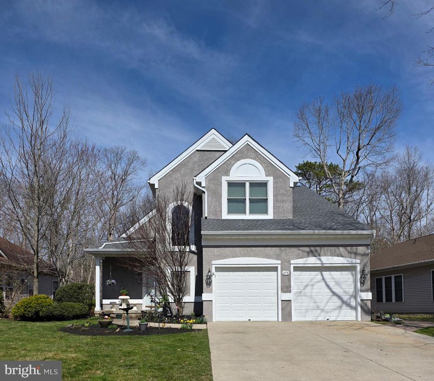 675 COUNTRY CLUB DR, Egg Harbor City, NJ 08215