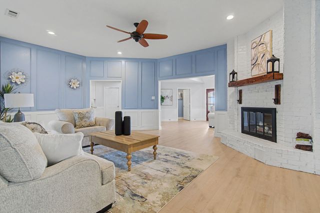 514 Willow Way, Highland Village, TX 75077