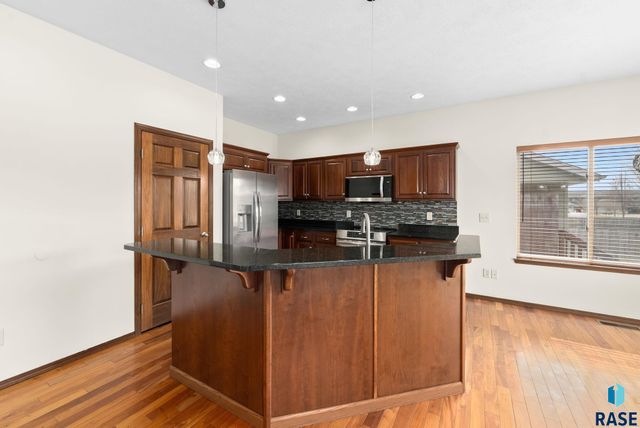 2217 S Ollerich Ave Avenue, Sioux Falls, SD 57106