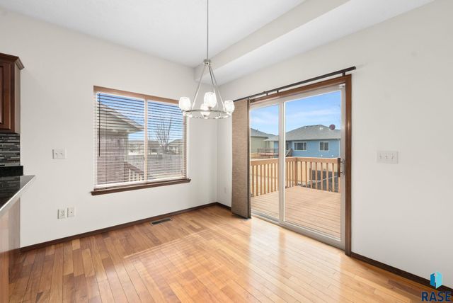 2217 S Ollerich Ave Avenue, Sioux Falls, SD 57106