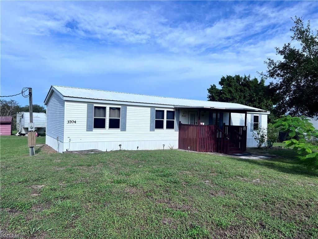 3704 Dustin DR, LABELLE, FL 33935 — photo 4