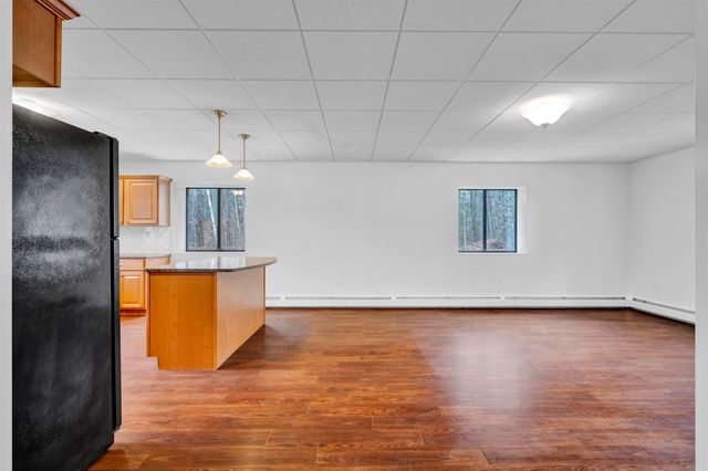 454 Calef Highway, Lee, NH 03861