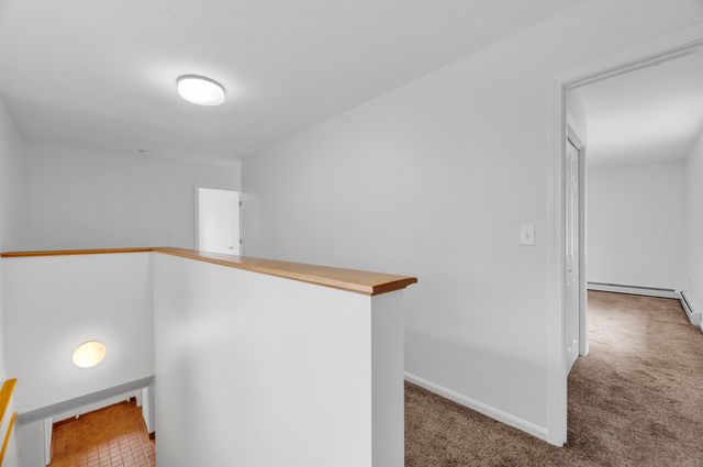 454 Calef Highway, Lee, NH 03861