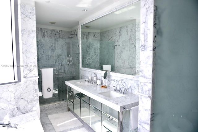 17475 Collins Ave 2802, Sunny Isles Beach, FL 33160