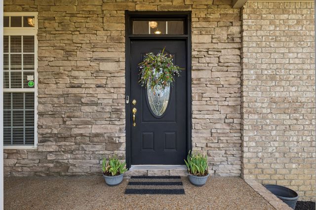 800 Harrisburg Ln, Mount Juliet, TN 37122