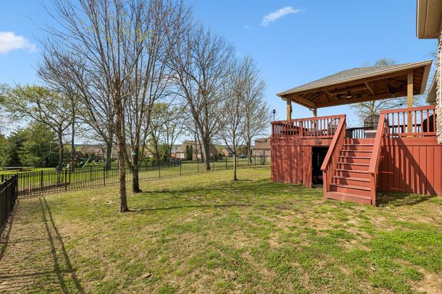 800 Harrisburg Ln, Mount Juliet, TN 37122