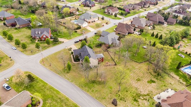 800 Harrisburg Ln, Mount Juliet, TN 37122