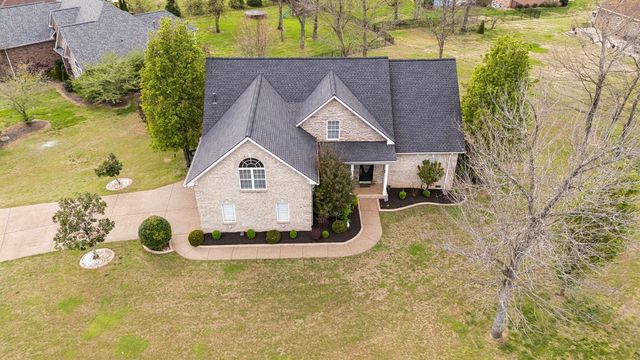 800 Harrisburg Ln, Mount Juliet, TN 37122