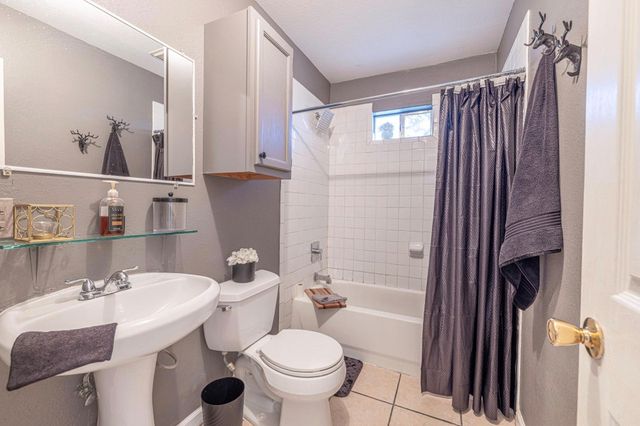 305 N Ennis Street B, Houston, TX 77003