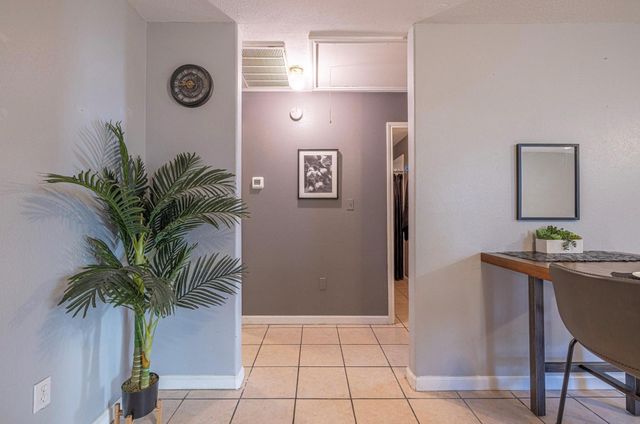 305 N Ennis Street B, Houston, TX 77003