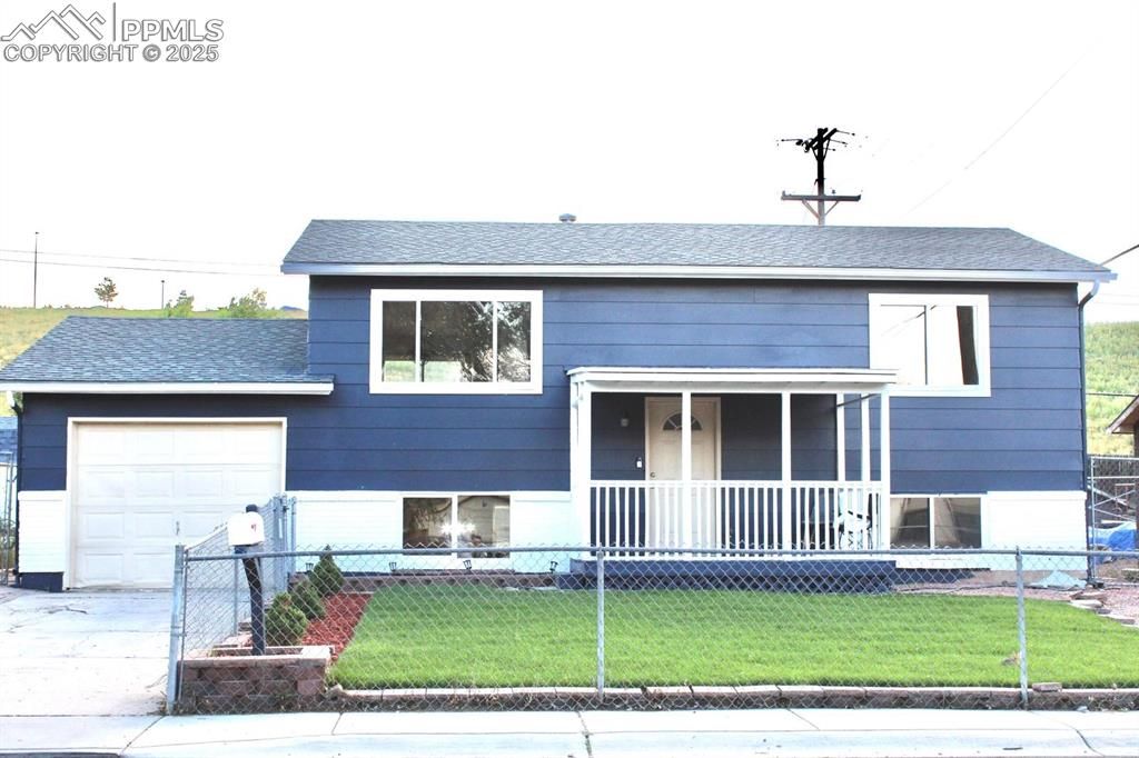1088 S Cambridge Avenue, Colorado Springs, CO 80906
