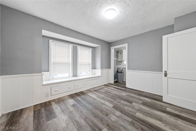 3753 W 139th Street, Cleveland, OH 44111