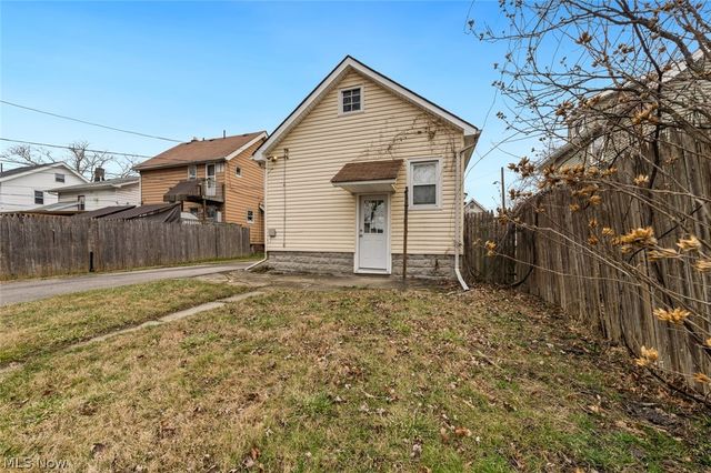 3753 W 139th Street, Cleveland, OH 44111