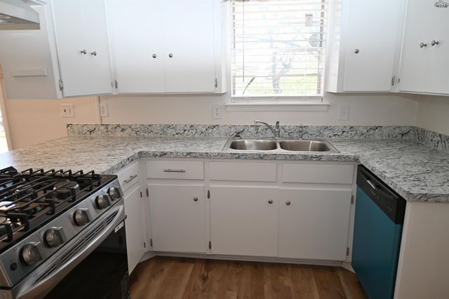 4607 CASCADES DRIVE, Wichita Falls, TX 76310