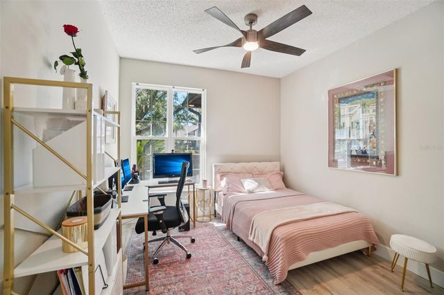 4909 WILLOW RIDGE TERRACE, Valrico, FL 33596