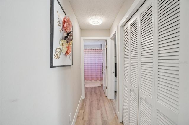 4909 WILLOW RIDGE TERRACE, Valrico, FL 33596