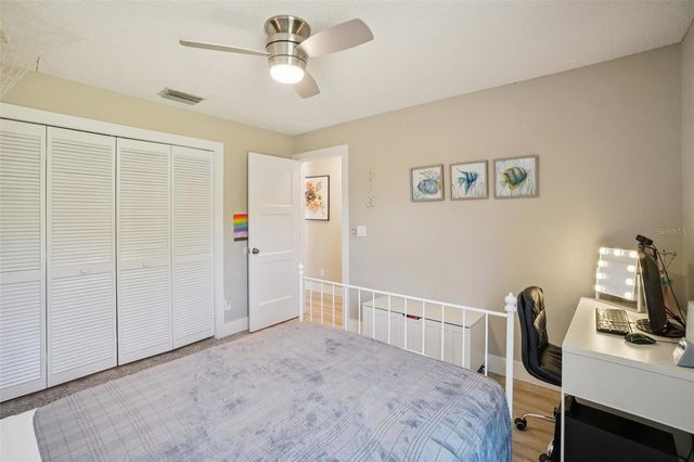 4909 WILLOW RIDGE TERRACE, Valrico, FL 33596